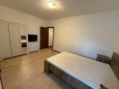 Baba Novac, Dristor, Muncii, fara intretinere, gradina proprie de 30 mp